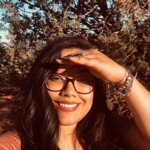 Meet your Posher, Celina